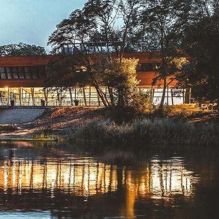 Hotel Termalny Униейов Екстериор снимка