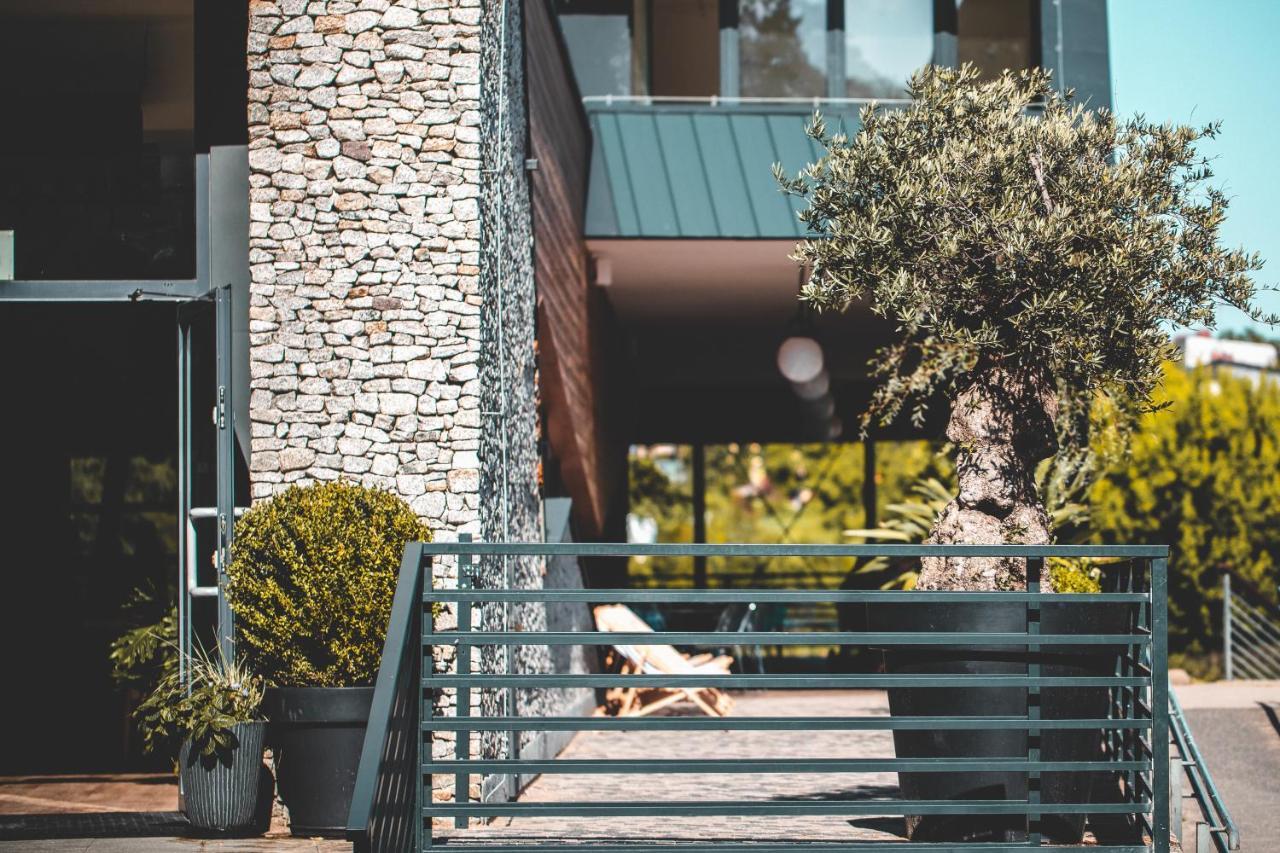 Hotel Termalny Униейов Екстериор снимка